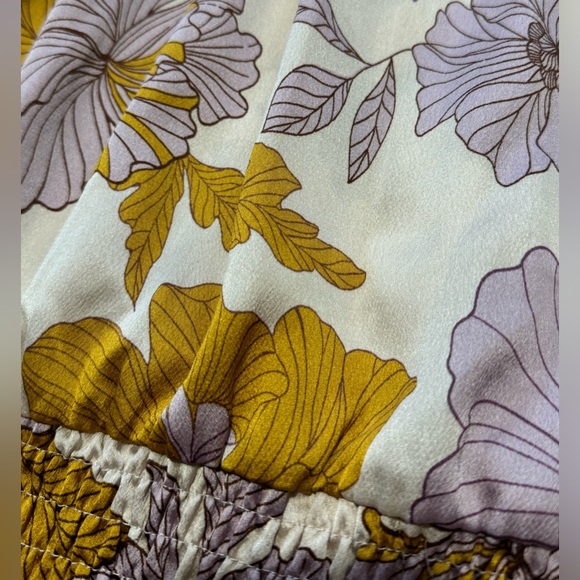 Monteau Halter Smocked Sleeveless Floral Blouse NWOT - Picture 9 of 10